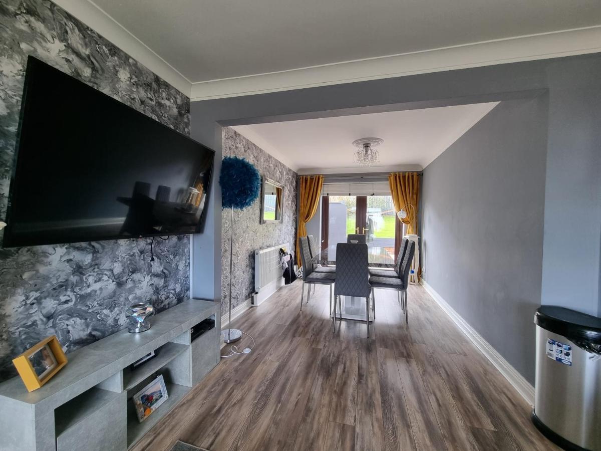 Private Room City Skyline And Mountain Views Close Too Belfast Centre And Airports Free Parking Ngoại thất bức ảnh